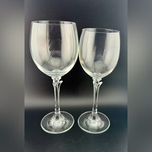2 Schott-Zwiesel “Florida” Wine glasses with leaf/tulip stems. 7 oz & 15 oz.